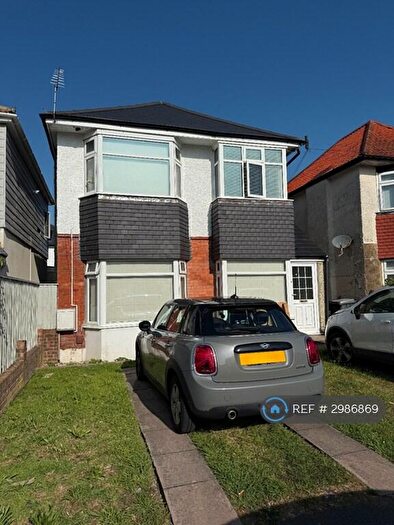 2 Bedroom Flat To Rent In Southill Road, Bournemouth, BH9