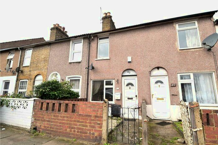 2 Bedroom House To Rent In St. Albans Road, Dartford, Kent, DA1