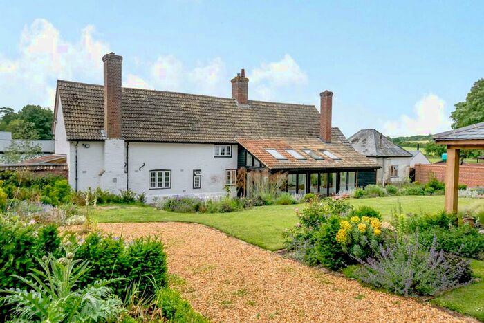 4 Bedroom Farm House For Sale In Humber Lane, Tidworth, Wiltshire, SP9