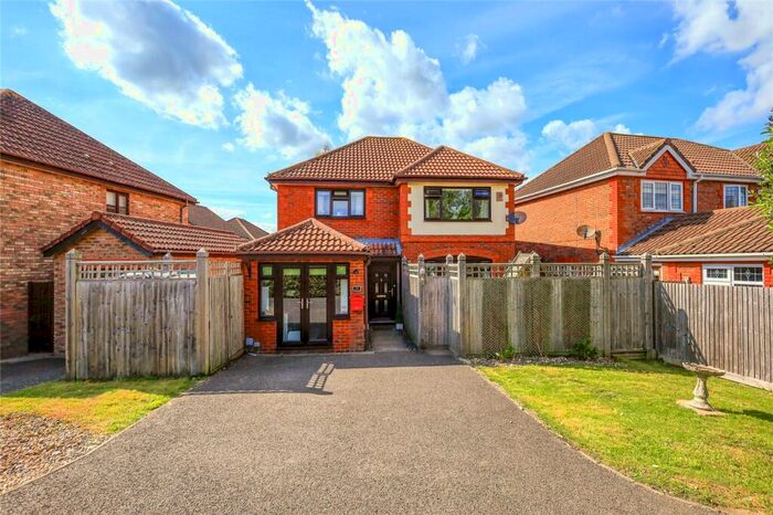 4 Bedroom Detached House To Rent In St. Boswells Close, Hailsham, BN27
