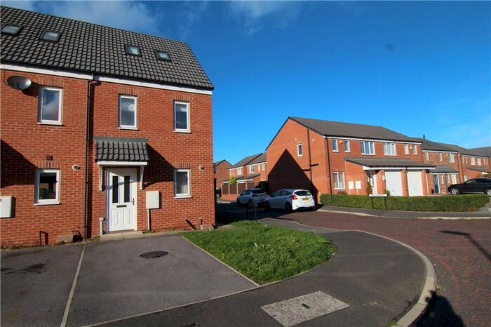 3 Bedroom End Of Terrace House To Rent In Grange Way, Bowburn, Durham, DH6