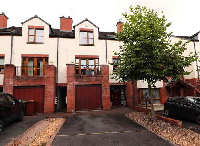 3 Bedroom TownHouse For Sale In Redwood Dale, Belfast, BT17