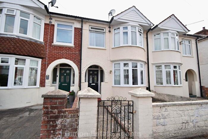3 Bedroom Terraced House For Sale In Hill Park Road, Gosport, PO12