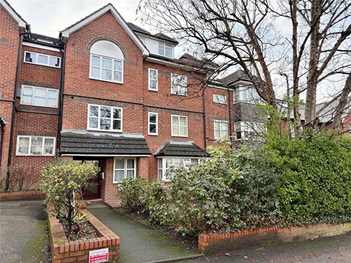 1 Bedroom Flat To Rent In Cedar Road, Sutton, SM2