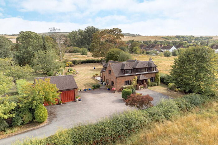 4 Bedroom Detached House For Sale In Ivinghoe Aston, Buckinghamshire, LU7