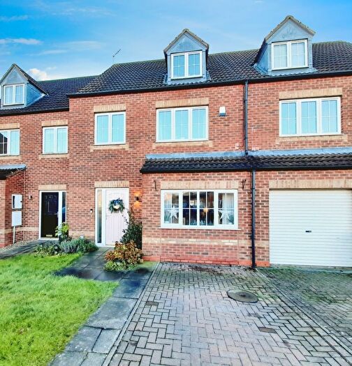 5 Bedroom Town House For Sale In Handel Court, Gainsborough, DN21