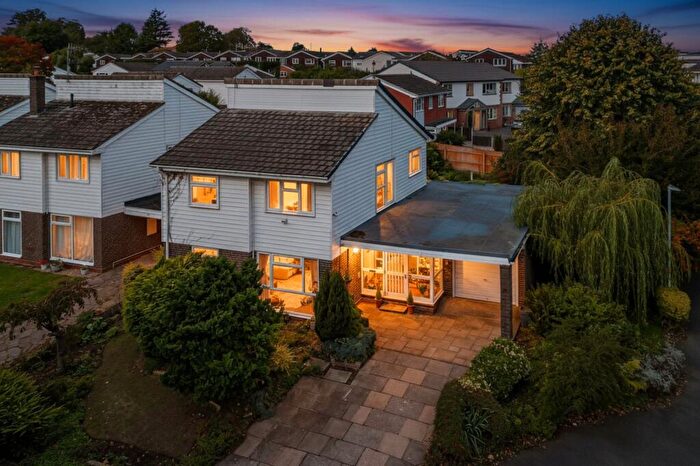 4 Bedroom Detached House For Sale In Dawson Road, Bromsgrove, B61