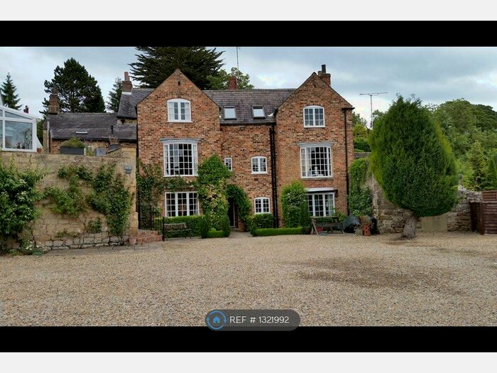 2 Bedroom Flat To Rent In Off Castle Ings Road, Knaresborough HG5