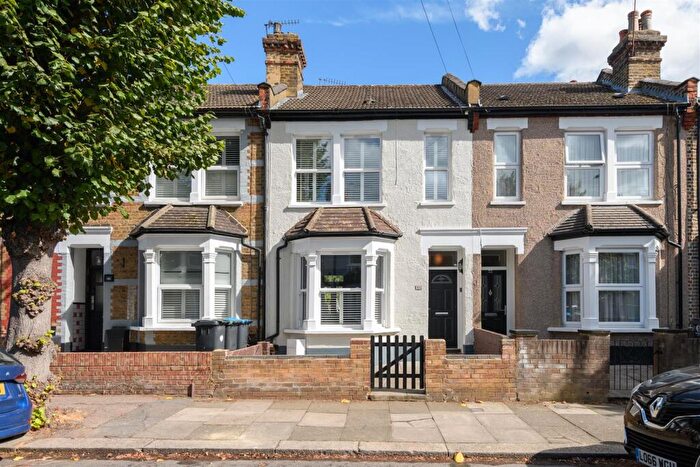 3 Bedroom Terraced House For Sale In Falmer Road, Enfield, EN1