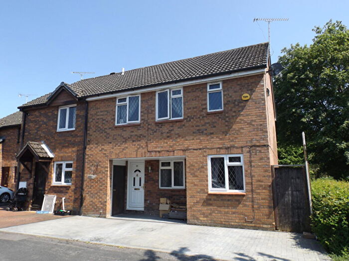 3 Bedroom Semi Detached House To Rent In Conway Close, Chandlers Ford, SO53