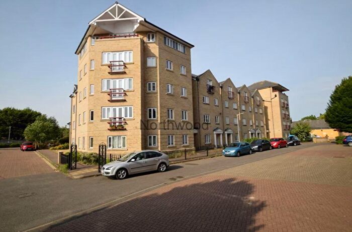 2 Bedroom Flat For Sale In Star Lane Ipswich, IP4