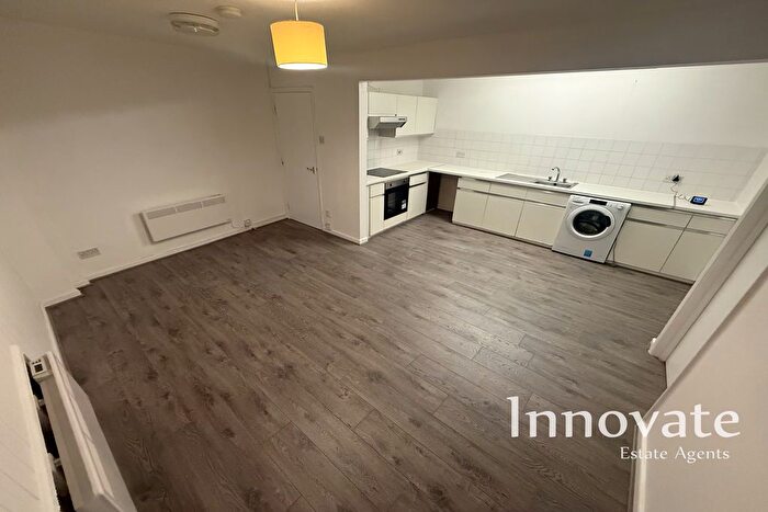 1 Bedroom Flat To Rent In Dingle Street, Oldbury, B69