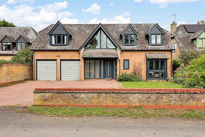 5 Bedroom Detached House For Sale In Clay Close Lane, Impington, Cambridge, CB24