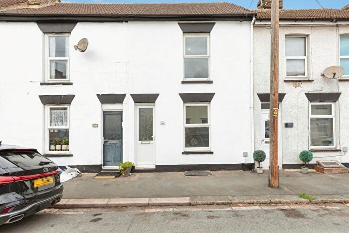 2 Bedroom Terraced House For Sale In Arden Street, Gillingham, Kent, ME7