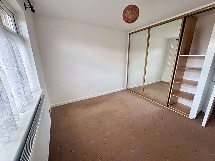 2 Bedroom Maisonette To Rent In Roselands Gardens, Southampton, SO17
