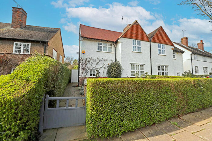 3 Bedroom Semi Detached House For Sale In Brookland Hill, Hampstead Garden Suburb, NW11