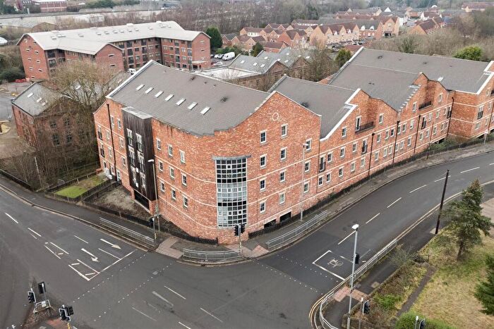 1 Bedroom Apartment To Rent In Piccadilly Heights, Wain Avenue, Chesterfield, S41