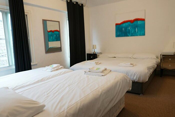 1 Bedroom Serviced Apartments To Rent In Market Place, Kettering, Northamptonshire, NN16