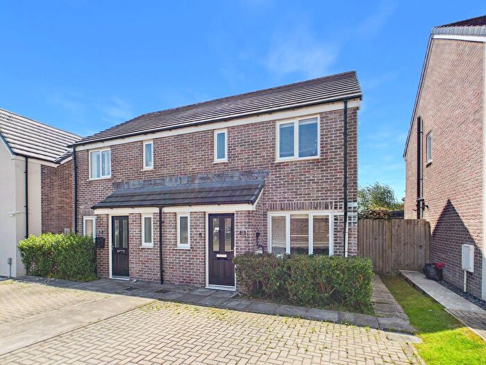 3 Bedroom Semi-Detached House For Sale In Plasnewydd Walk, Llantwit Major, CF61