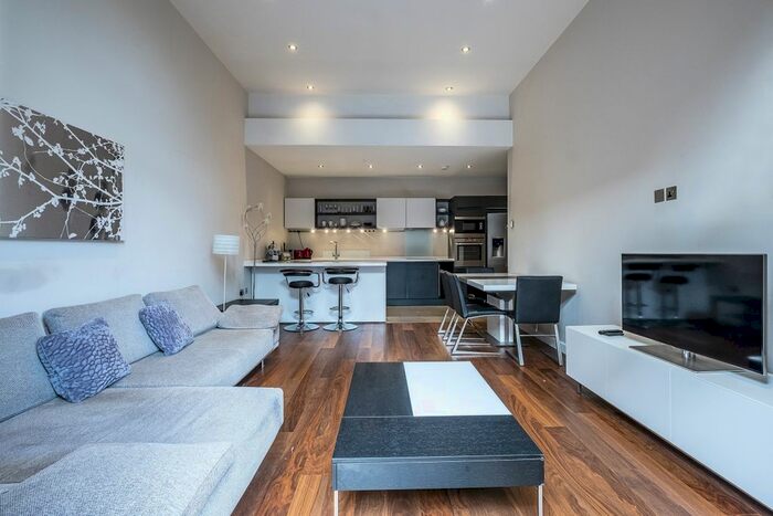 2 Bedroom Flat To Rent In Highgate Road, London, NW5