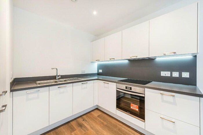 2 Bedroom Apartment To Rent In Howard Court, HP11