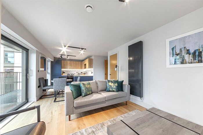 1 Bedroom Flat To Rent In Tower Bridge Road, London, SE1