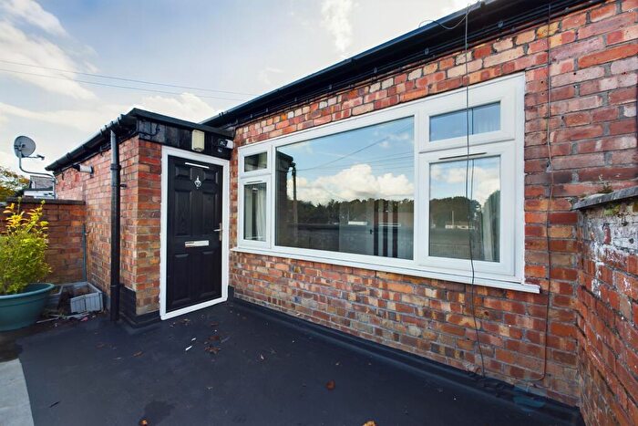 2 Bedroom Flat To Rent In Grange Lane, Gateacre, L25