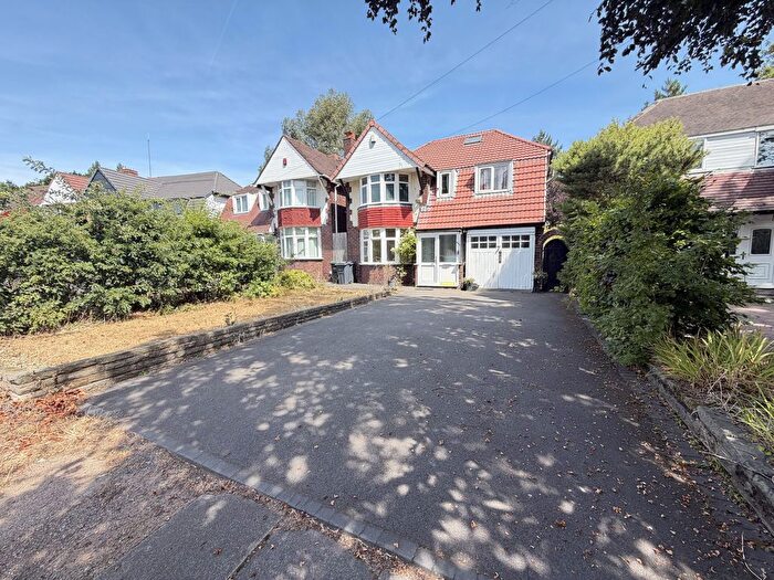 4 Bedroom Detached House For Sale In Chester Road, Birmingham, B24