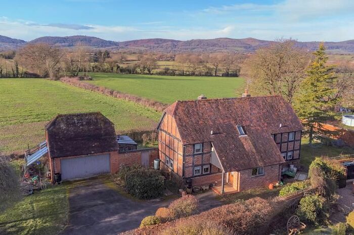 3 Bedroom Barn Conversion For Sale In The Ridings, Little Welland Lane, Castlemorton, Malvern, WR13