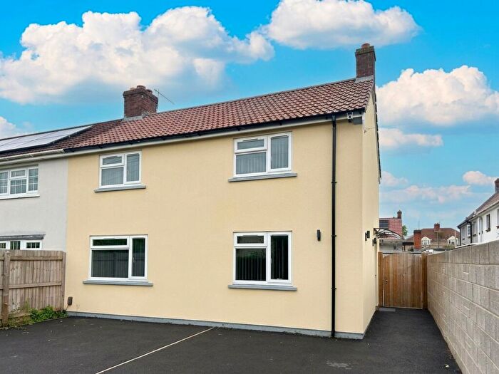 4 Bedroom Semi-Detached House To Rent In Westfield Road, Backwell, BS48