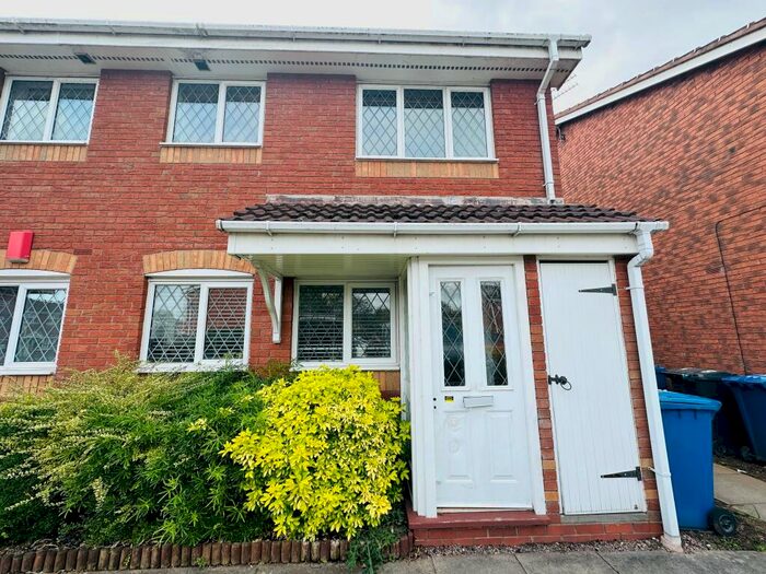 1 Bedroom Maisonette To Rent In Exeter Drive, Tamworth, B79
