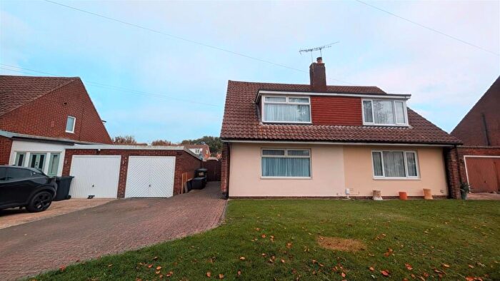 3 Bedroom Semi-Detached House For Sale In Twyford Road, Eastleigh, SO50