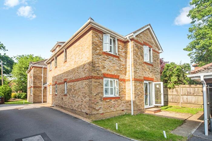 2 Bedroom Flat For Sale In Winchester Road, Southampton, Hampshire, SO16