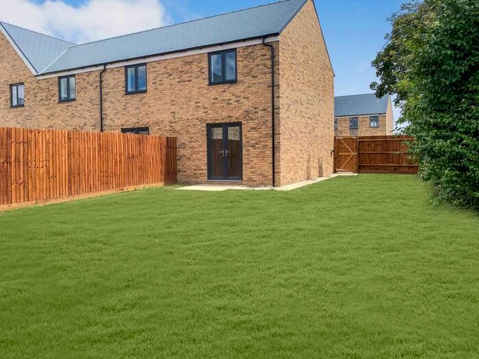 2 Bedroom Terraced House To Rent In Ozalid Road, Colchester, CO1