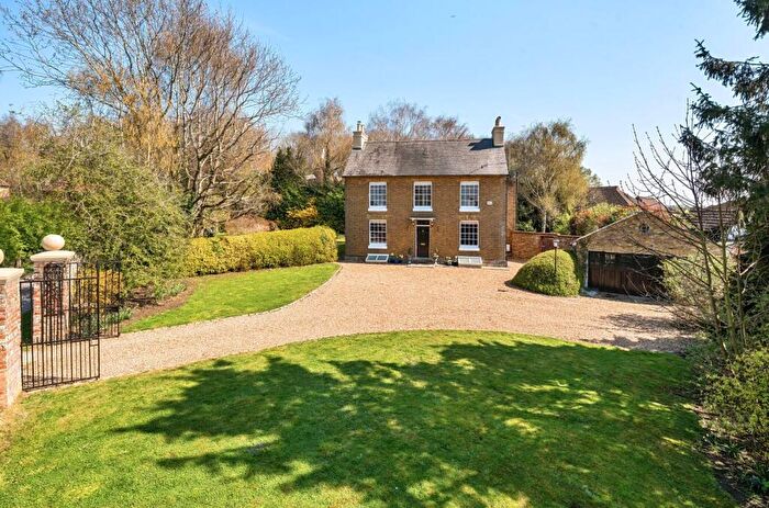 5 Bedroom Detached House For Sale In Stunning Georgian Residence - Weavering, ME14