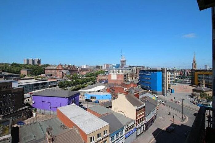 1 Bedroom Flat To Rent In The Bar St. James Gate, Newcastle Upon Tyne, NE1