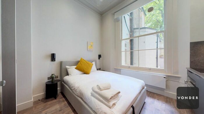 Studio To Rent In Clanricarde Gardens, London, W2