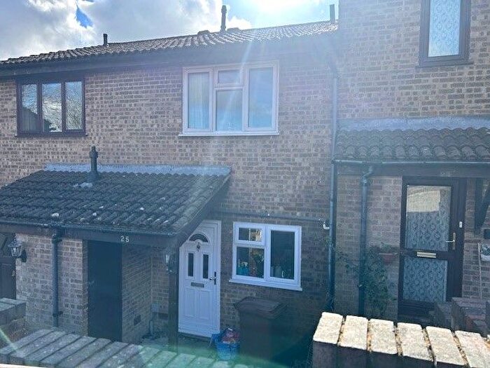 2 Bedroom Terraced House To Rent In Ramillies Close, Chatham, ME5