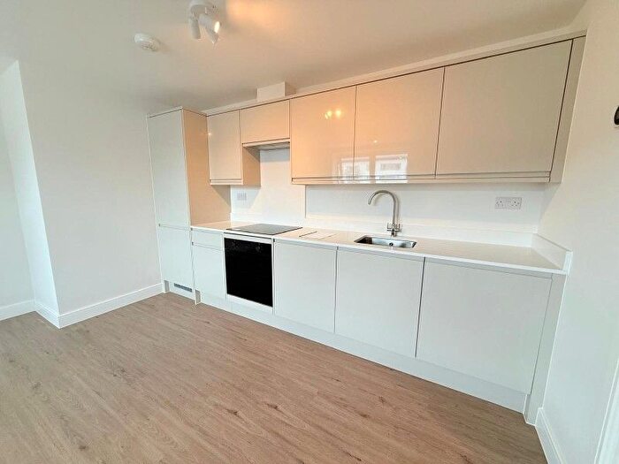 1 Bedroom Flat To Rent In The Old Bank House, Farnborough, GU14