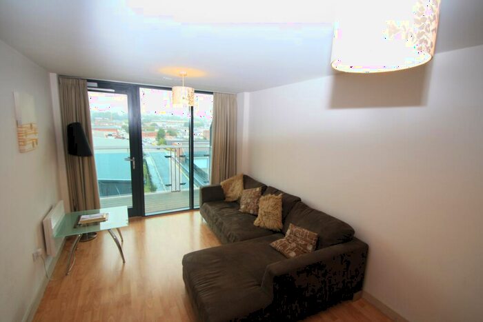 1 Bedroom Flat To Rent In Skinner Lane, Leeds, West Yorkshire, Uk, LS7