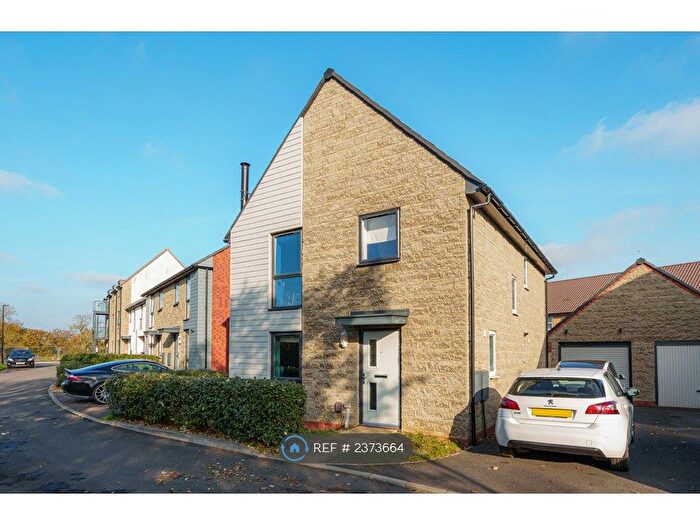 4 Bedroom Detached House To Rent In Prior Lane, Yate, Bristol, BS37