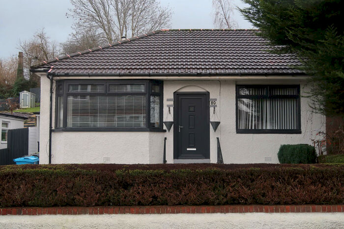 3 Bedroom Semi-Detached Bungalow To Rent In Nethervale Avenue, Clarkston, G44