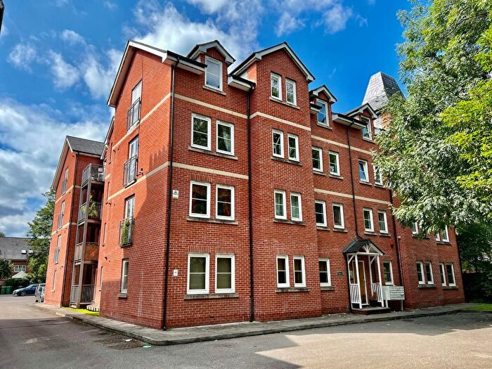 2 Bedroom Flat For Sale In Alexandra Park House, Alexandra Road South, Whalley Range, M16