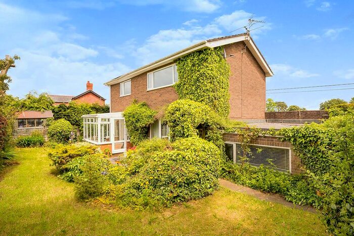 3 Bedroom Detached House For Sale In Chapel Lane, Trefonen, Oswestry, SY10