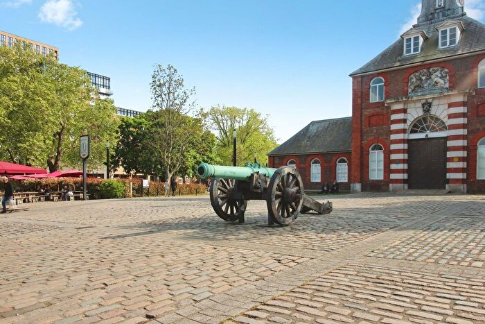 3 Bedroom Flat For Sale In Thalia House, Thunderer Walk, Royal Arsenal, London, SE18
