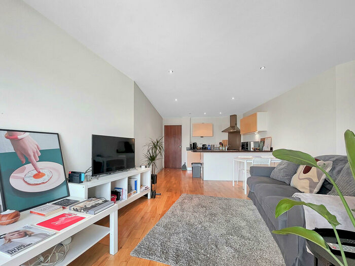 2 Bedroom Apartment To Rent In Aruba, Gotts Road, Leeds City Centre, LS12