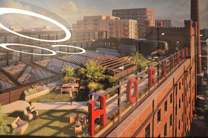 2 Bedroom Flat To Rent In Memorial Avenue, Slough, SL1