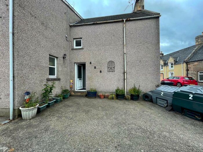2 Bedroom Flat To Rent In Sutherland Street, Tain, IV19