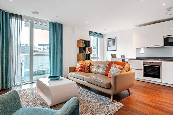 1 Bedroom Apartment For Sale In Leonard Street, London, EC2A