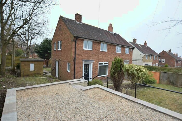 2 Bedroom Semi-Detached House To Rent In Holly Avenue, Leeds, LS16